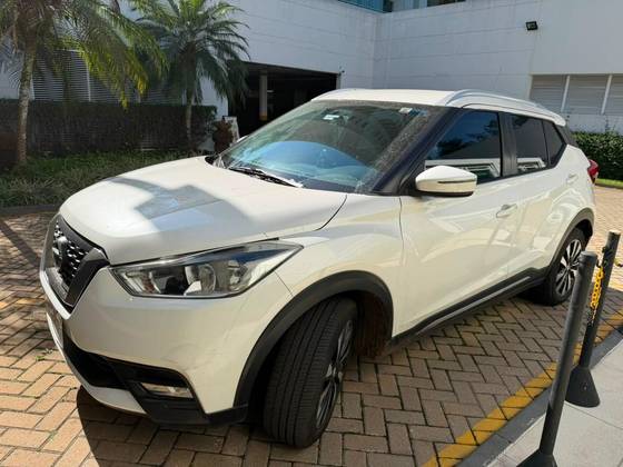 NISSAN KICKS 1.6 16V FLEXSTART SV 4P XTRONIC NISSAN KICKS 1.6 16V FLEXSTART SV 4P XTRONIC